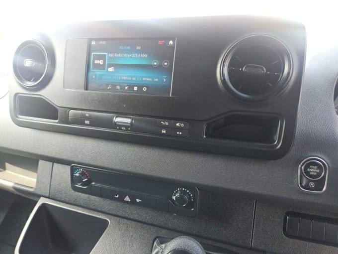 2025 Mercedes-benz Sprinter