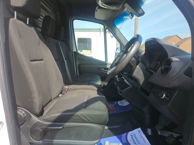 2025 Mercedes-benz Sprinter
