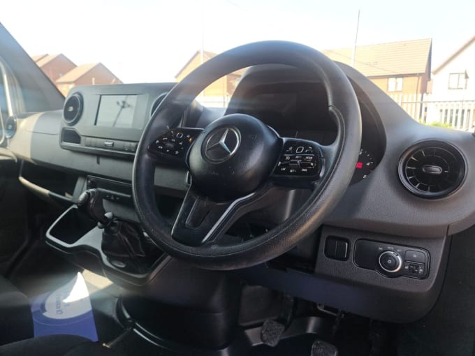 2025 Mercedes-benz Sprinter