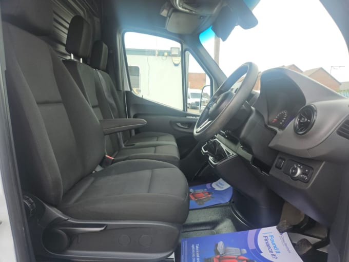 2025 Mercedes-benz Sprinter