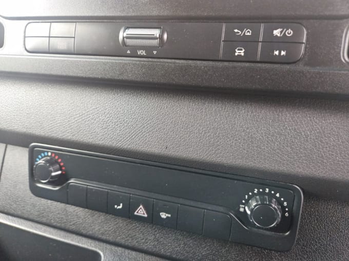 2025 Mercedes-benz Sprinter