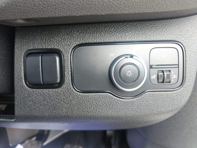 2025 Mercedes-benz Sprinter