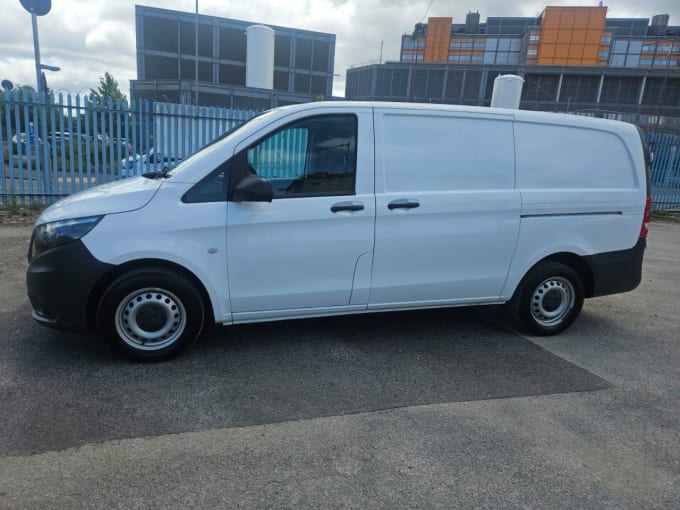 2025 Mercedes-benz Vito