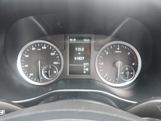 2025 Mercedes-benz Vito