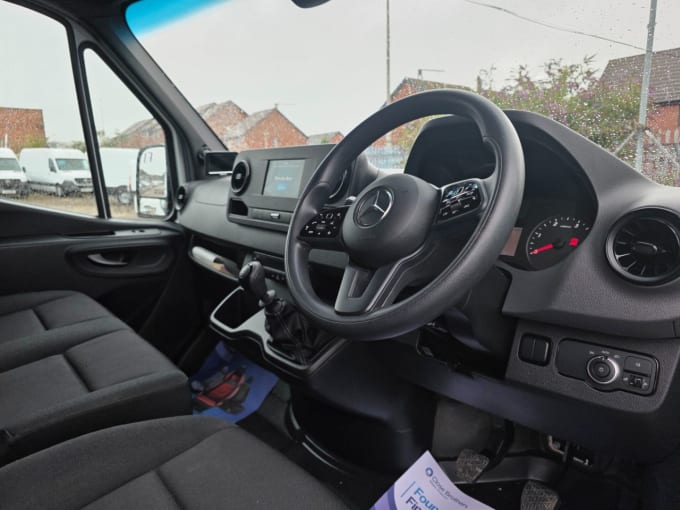 2025 Mercedes-benz Sprinter