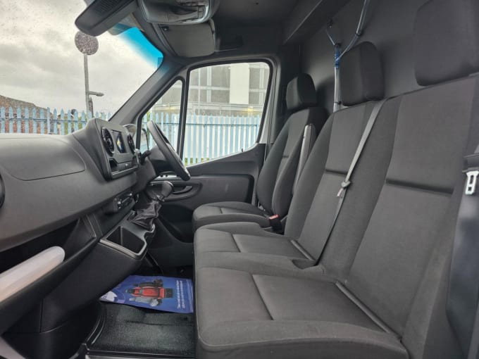 2025 Mercedes-benz Sprinter