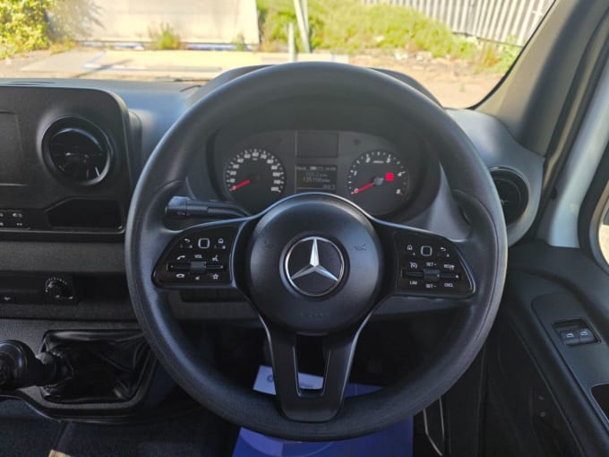 2025 Mercedes-benz Sprinter