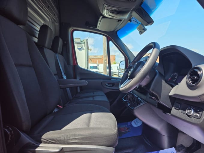 2025 Mercedes-benz Sprinter