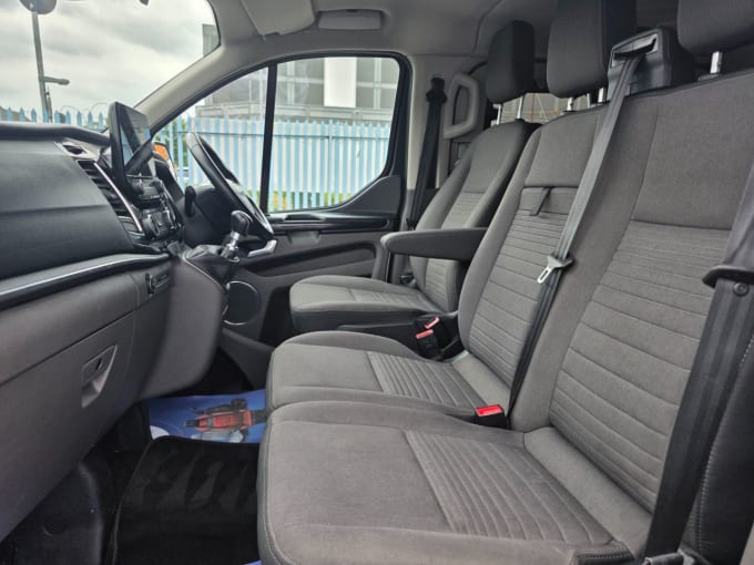 2025 Ford Tourneo Custom