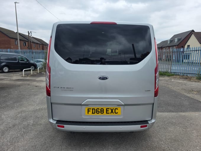 2025 Ford Tourneo Custom