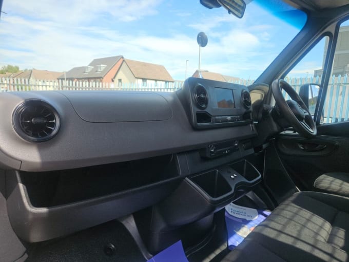 2025 Mercedes-benz Sprinter