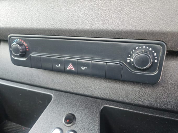 2025 Mercedes-benz Sprinter