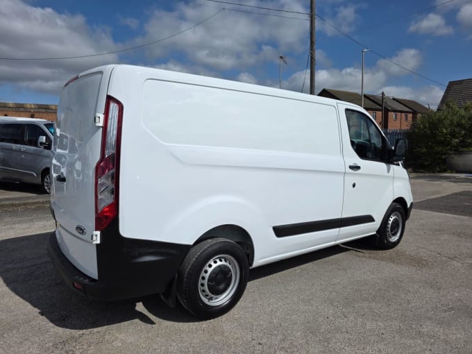 2025 Ford Transit Custom