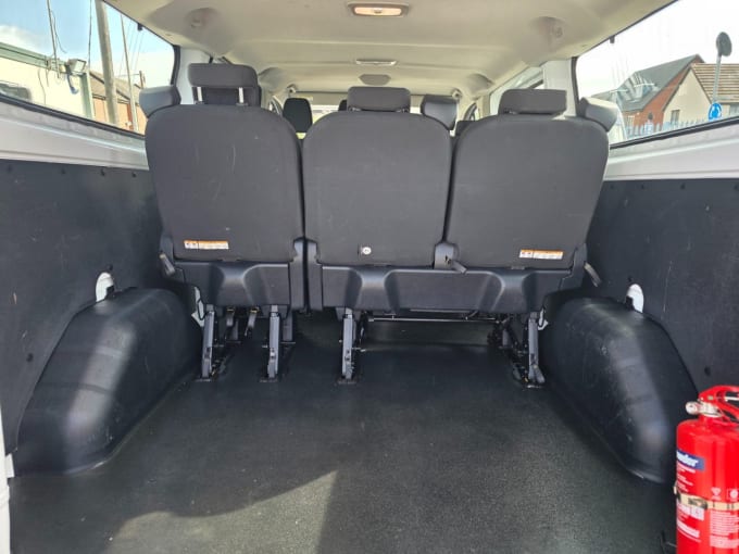 2025 Ford Transit Custom