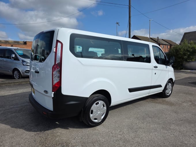 2025 Ford Transit Custom