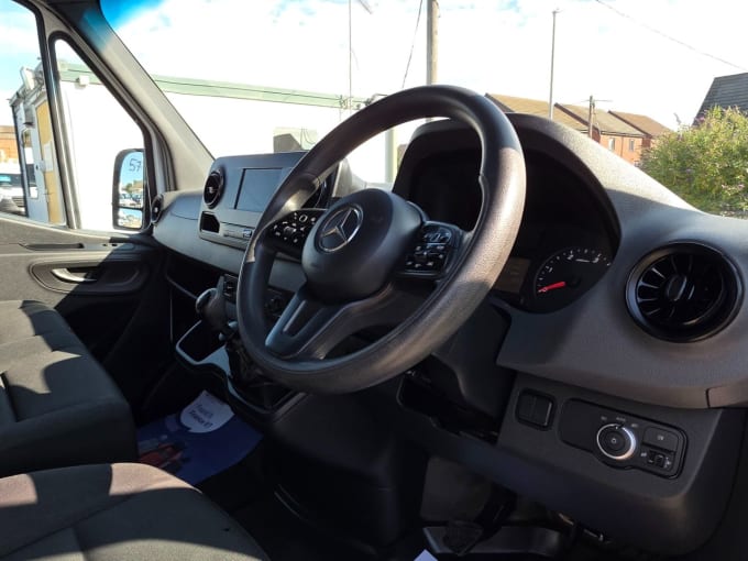 2025 Mercedes-benz Sprinter