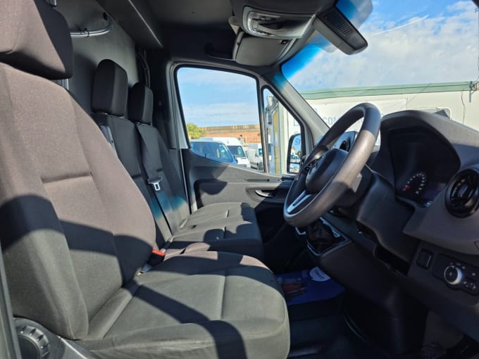 2025 Mercedes-benz Sprinter