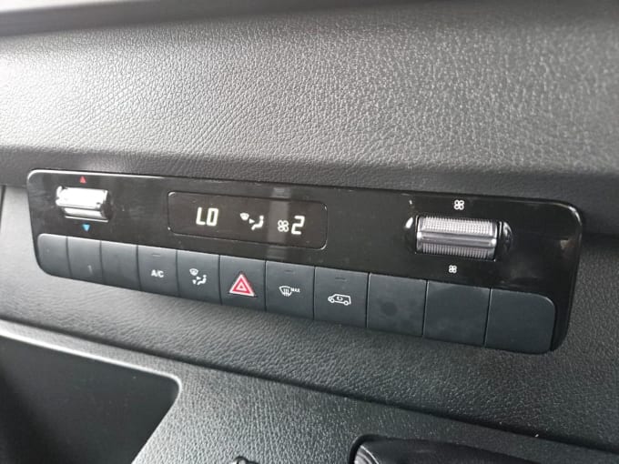 2025 Mercedes-benz Sprinter