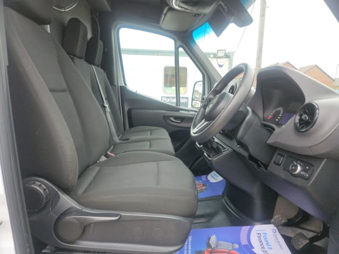 2025 Mercedes-benz Sprinter
