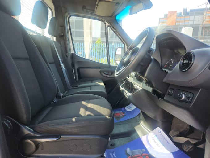 2025 Mercedes-benz Sprinter