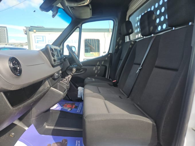 2025 Mercedes-benz Sprinter