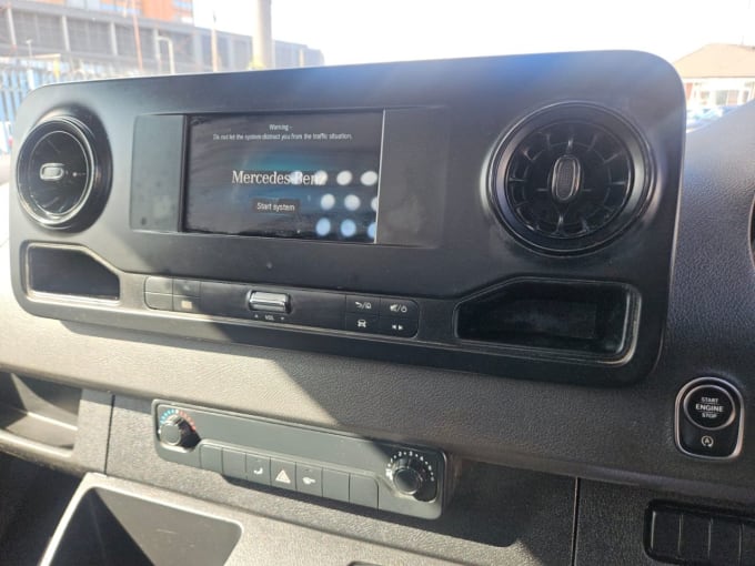 2025 Mercedes-benz Sprinter