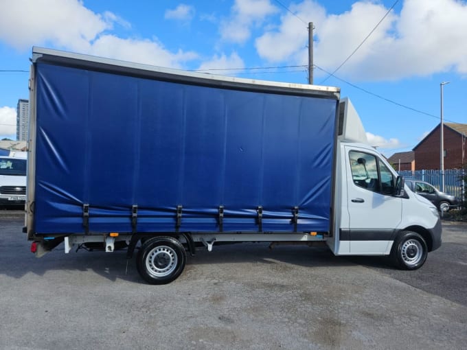 2025 Mercedes-benz Sprinter