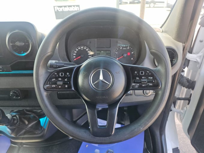 2025 Mercedes-benz Sprinter