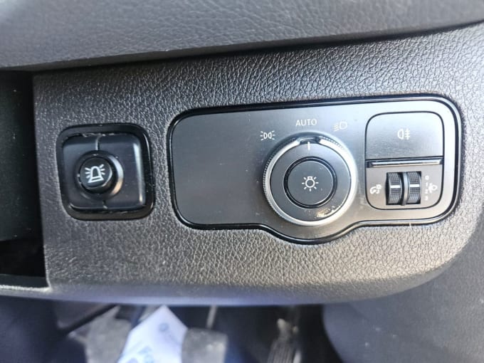 2025 Mercedes-benz Sprinter