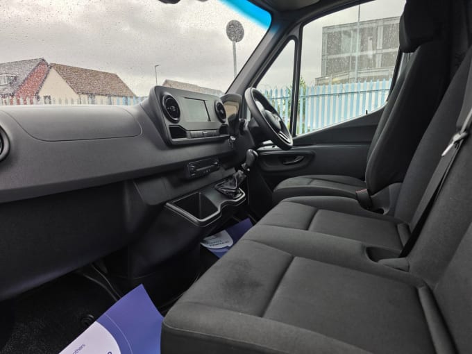 2025 Mercedes-benz Sprinter