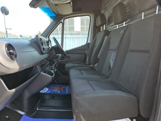 2025 Mercedes-benz Sprinter