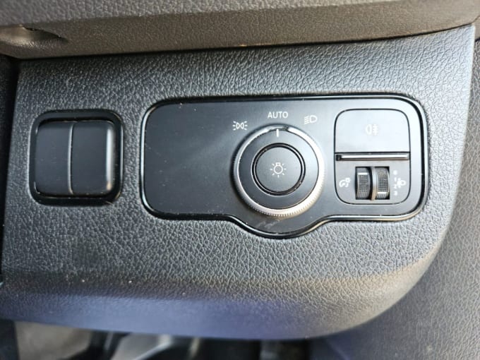 2025 Mercedes-benz Sprinter