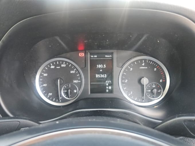 2025 Mercedes-benz Vito