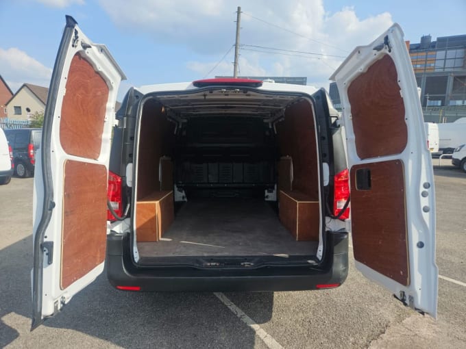 2025 Mercedes-benz Vito