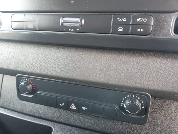 2025 Mercedes-benz Sprinter