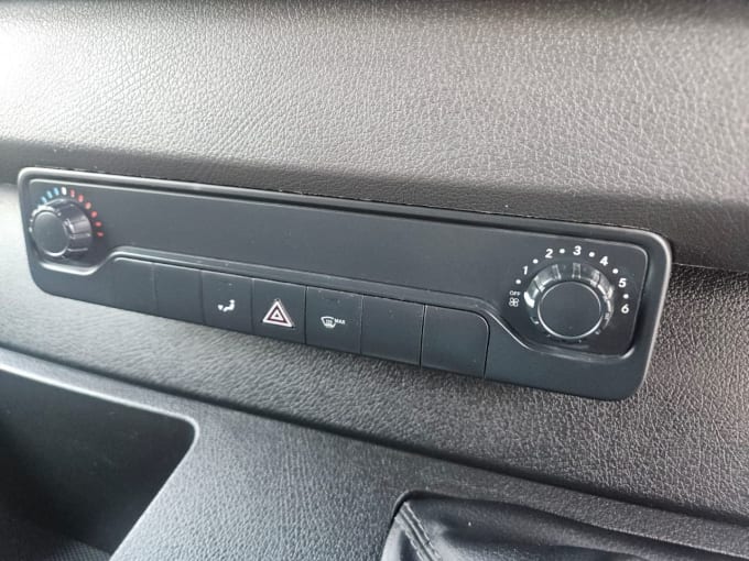 2025 Mercedes-benz Sprinter