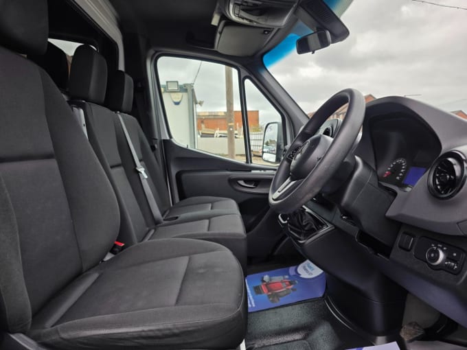2025 Mercedes-benz Sprinter