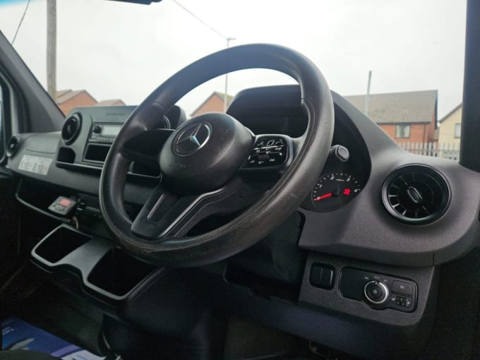 2025 Mercedes-benz Sprinter