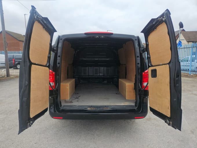 2025 Mercedes-benz Vito