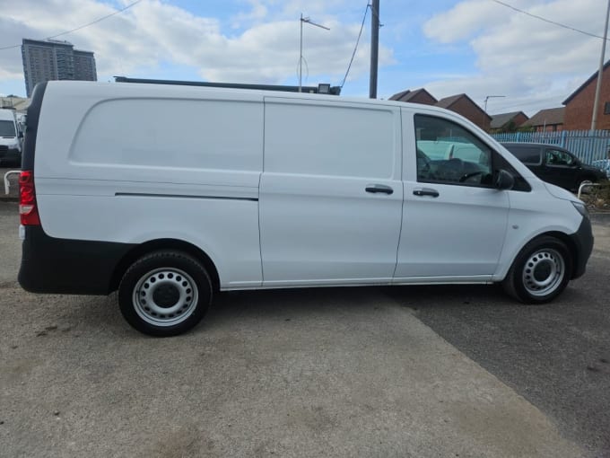 2025 Mercedes-benz Vito