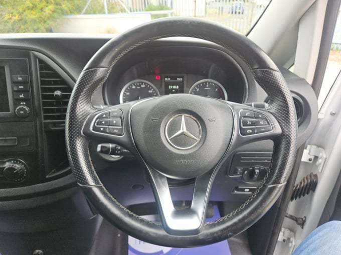 2025 Mercedes-benz Vito