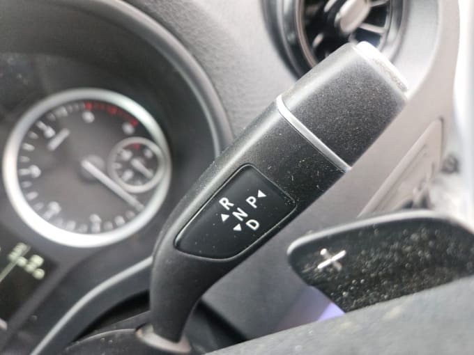 2025 Mercedes-benz Vito
