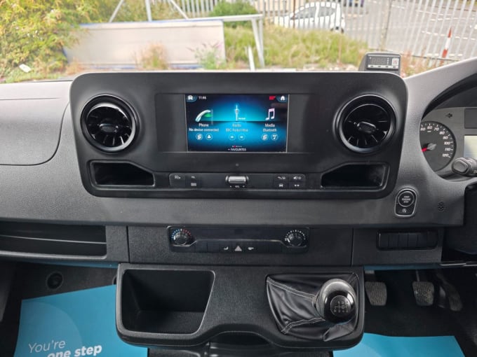 2025 Mercedes-benz Sprinter