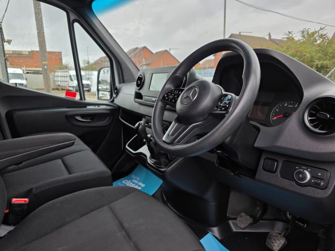 2025 Mercedes-benz Sprinter