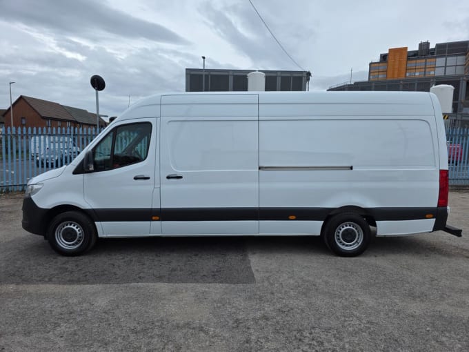 2025 Mercedes-benz Sprinter