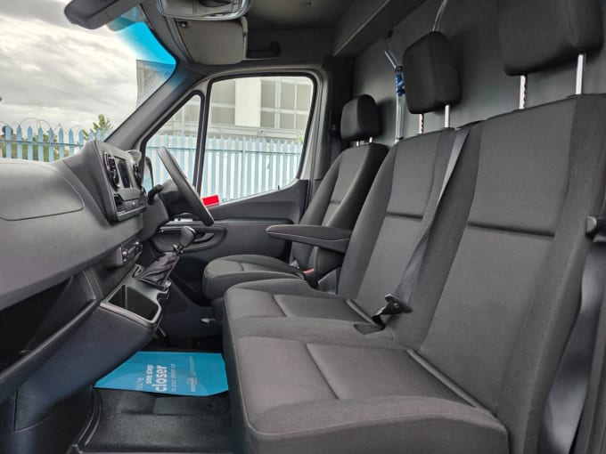 2025 Mercedes-benz Sprinter