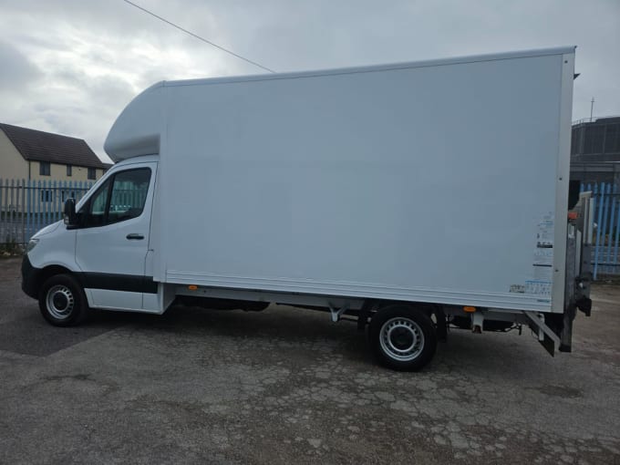 2025 Mercedes-benz Sprinter