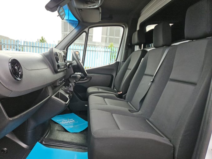 2025 Mercedes-benz Sprinter