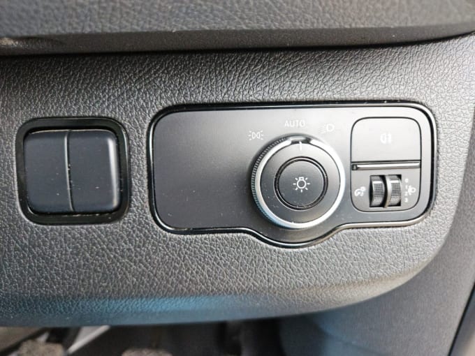 2025 Mercedes-benz Sprinter