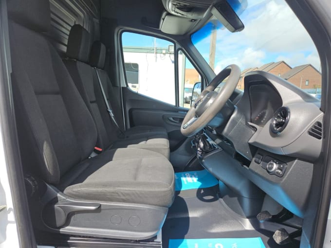 2025 Mercedes-benz Sprinter